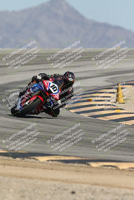 media/Oct-02-2025-Racers Edge (Thu) [[2c91cb6ab3]]/2-A Group/Session 5-Turn 12 (130pm)/